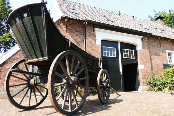 Onze kleedwagen bij het Catteler in Enterbroek