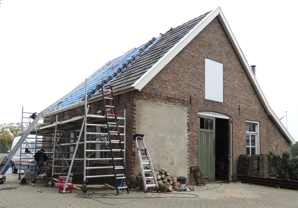 Wagenmakerij 2014 dakrenovatie