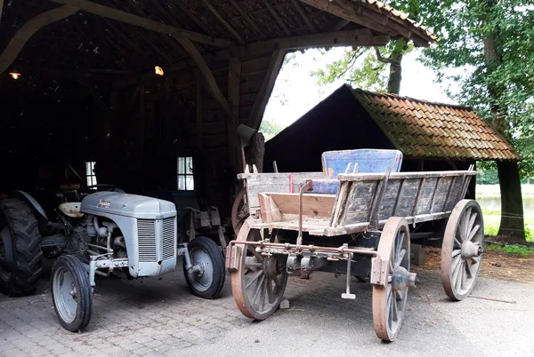 Op erf Hoeve Springendal in Hezingen